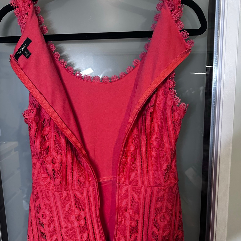 CITY STUDIO Size 5 Coral Pink Lace High/Low Dress - Picture 7 of 9